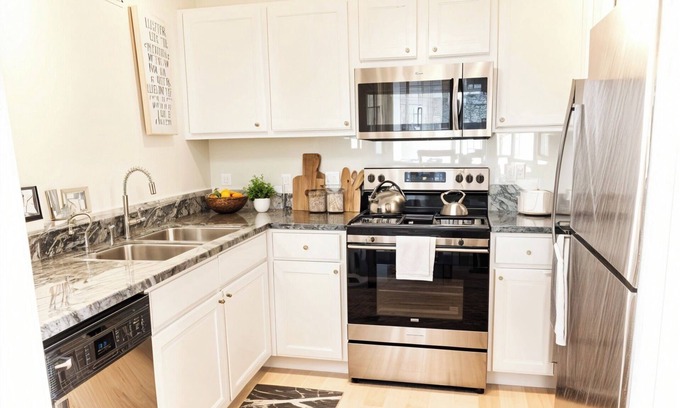 Ghent Apartamento | 3 BED - Gorgeous Downtown Apt. w/City view