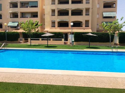 Mar de Cristal Apartamento | 3 bed ground first floor apartment. Close to beach
