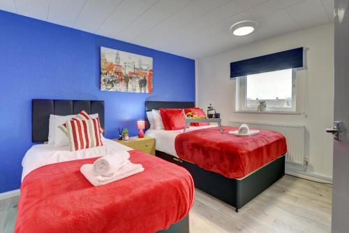 Northampton Casa | 3-bed House, sleeps 8, Next to Park