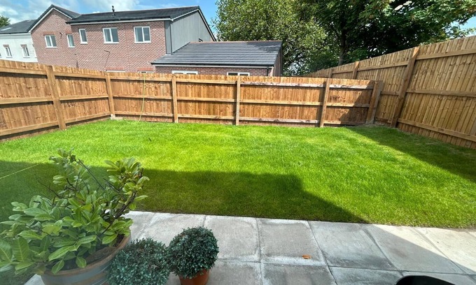 St Helens Casa | 3 Bed House - Tower Close