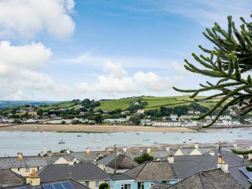 Appledore Casa | 3 Bed in Appledore 78958