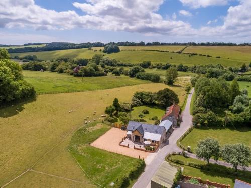 Dorchester Casa | 3 Bed in Dorchester 75244