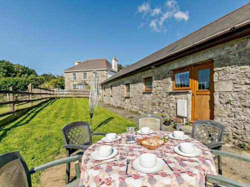 Helford Passage Casa | 3 Bed in Falmouth CONWI