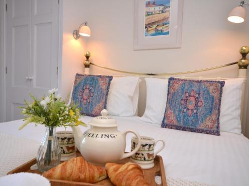 Kingsbridge Casa | 3 Bed in Kingsbridge 47410
