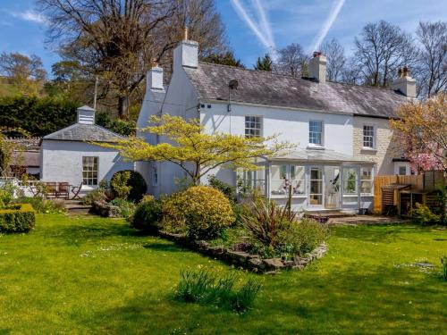 Llanfihangel Tal-y-llyn Casa | 3 Bed in Llangorse BN331