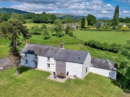 Llanvair Kilgeddin Casa | 3 Bed in Llanover 91240
