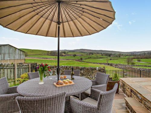 Airton Casa | 3 Bed in Malham 94260
