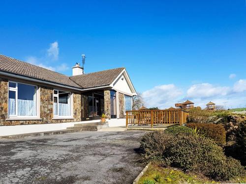 Rosscarbery Casa | 3 Bed in Rosscarbery oc-ii16117