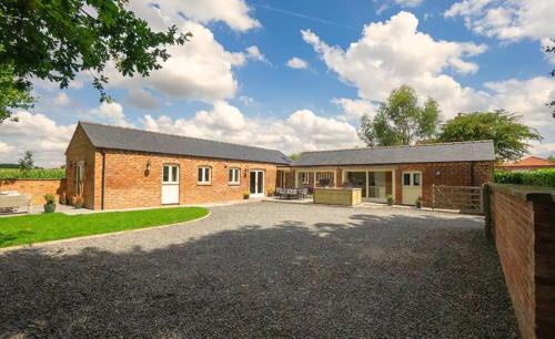 Thimbleby Casa | 3 Bed in Thimbleby oc-b32849