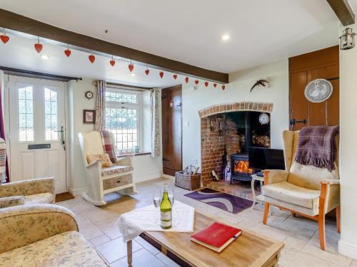 Honing Casa | 3 Bed in Wroxham 78708