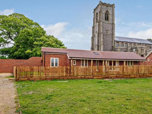 Worstead Casa | 3 Bed in Wroxham 83034