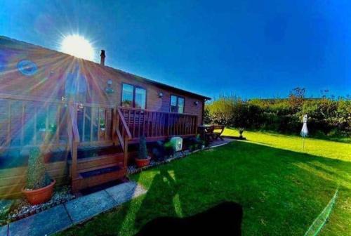 Rhyd-y-clafdy Chalet De Esquí | 3 bed Sunset Serenity Retreat