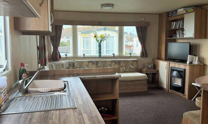 Prestatyn Chalet De Esquí | 3 bed With Balcony on Lido Beach
