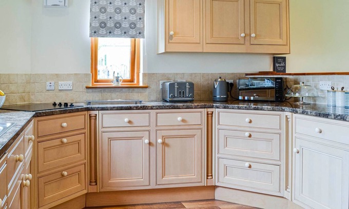 Saint John's Town of Dalry Cabaña | 3 bedroom accommodation in St John’s Town of Dalry