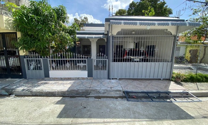 San Juan Province Casa | 3 bedrooms- 2 bathrooms home in residential area