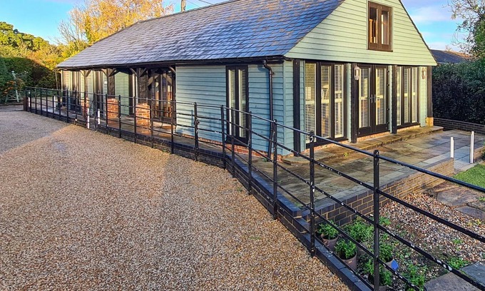 Wickham Cabaña | 3 bedroom accommodation in Bishop’s Waltham