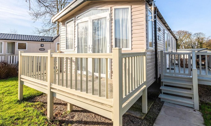 Wesham Casa | 3 bedroom accommodation in Mowbreck Park