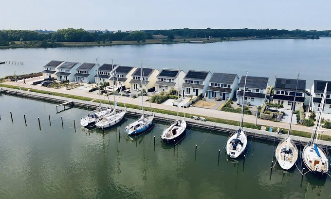 Municipality of Hollands Kroon Casa | 3 bedroom accommodation in Wieringerwerf
