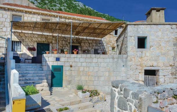 Mrcevo Casa | 3 bedroom accommodation in Mrcevo