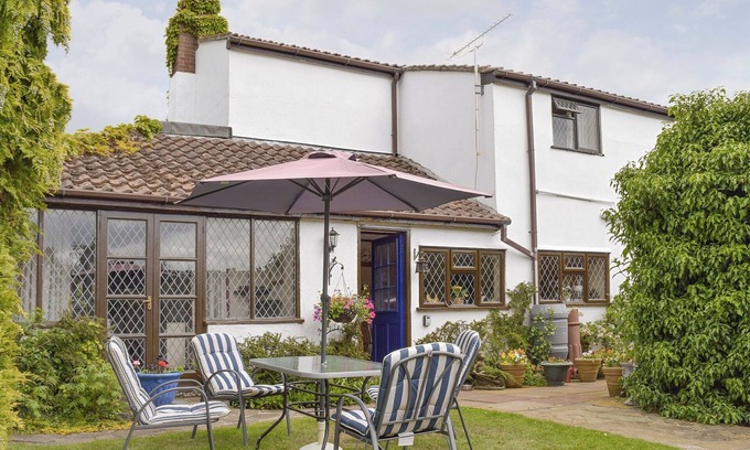 Lowestoft Cabaña | Alojamiento de 3 habitaciones en Oulton Broad, near Lowestoft