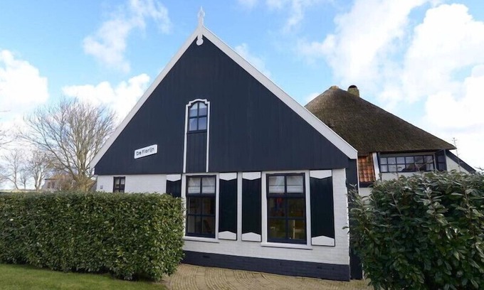 Oosterend Casa | 3 bedroom accommodation in Oosterend
