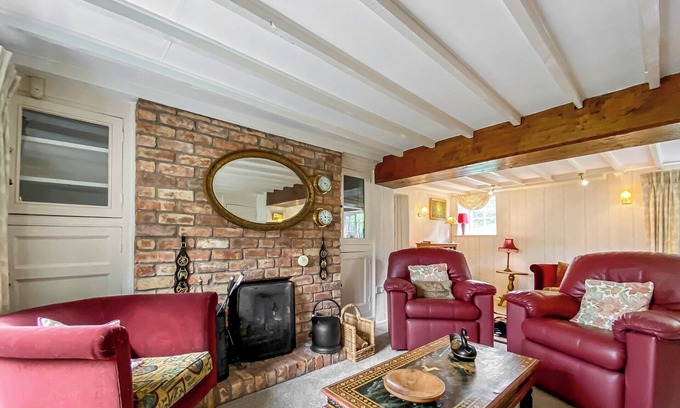 Nunney Cabaña | 3 bedroom accommodation in Gare Hill, near Frome