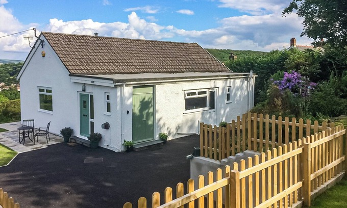Mawr Cabaña | Alojamiento de 3 habitaciones en Craig-Cefn-Parc, cerca de Clydach