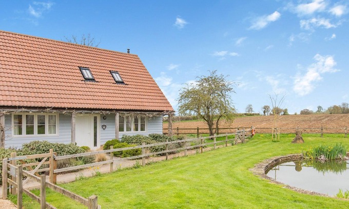 Beckington Cabaña | 3 bedroom accommodation in Beckington, near Frome