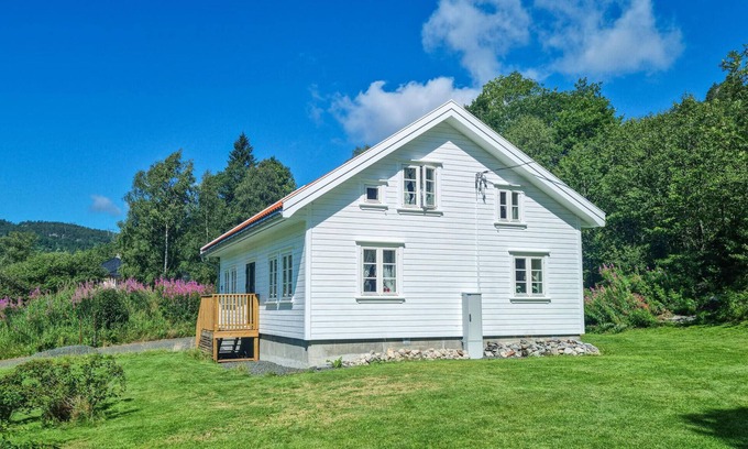Feda Casa | 3 bedroom accommodation in Feda