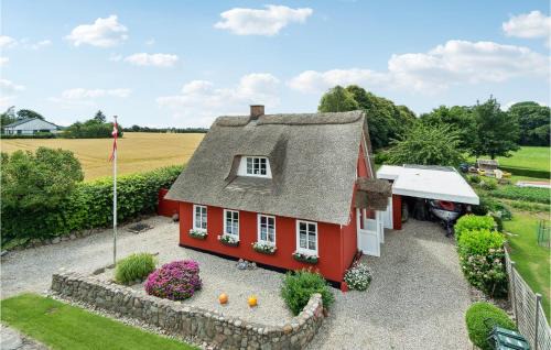 Helsned Casa | 3 Bedroom Amazing Home In Humble