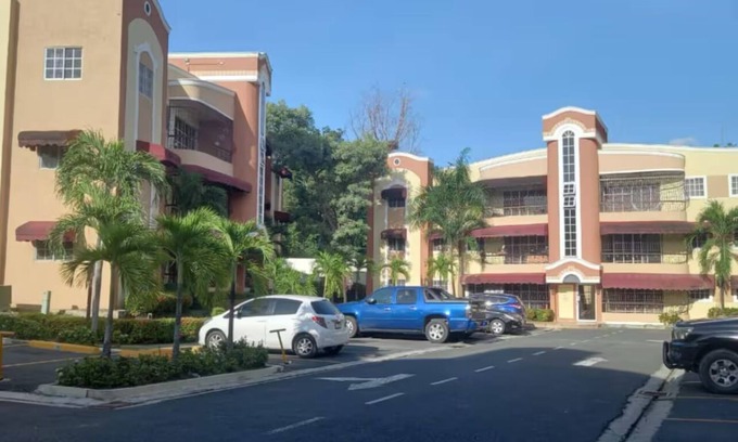 Guaricano Apartamento | 3-bedroom apartment in enchanting Santo Domingo with AC