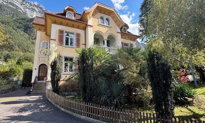 Erstfeld Apartamento | 3-Bedroom Apartment in a Villa, Erstfeld