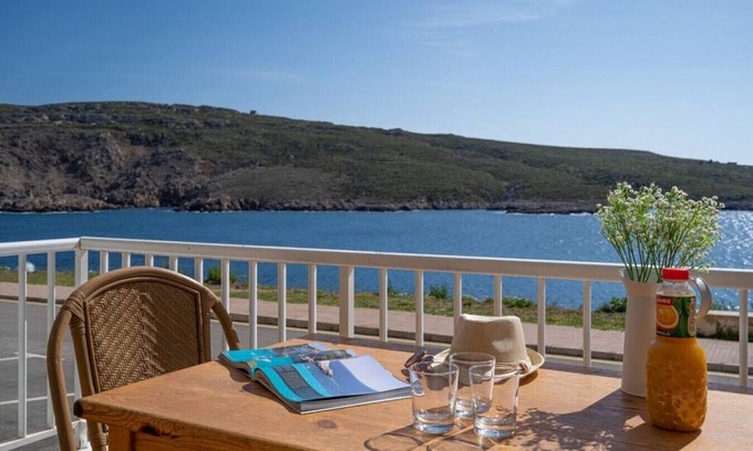 Fornells Condominio | 3 Bedroom Apartment with great seaviews