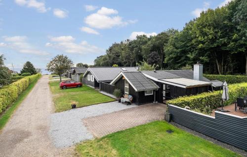 Bjert Casa | 3 Bedroom Awesome Home In Bjert