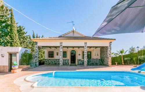 Casariche Casa | 3 Bedroom Awesome Home In Casariche
