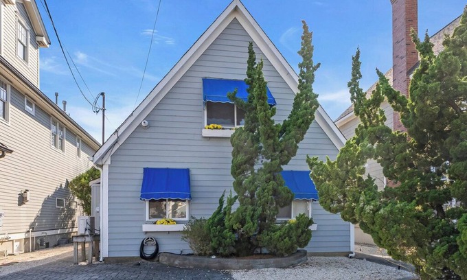 Normandy Beach Casa | 3 Bedroom Beach House on beach block in Normandy Beach