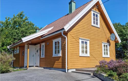 Skalevik Casa | 3 Bedroom Beautiful Home In Flekkerøy