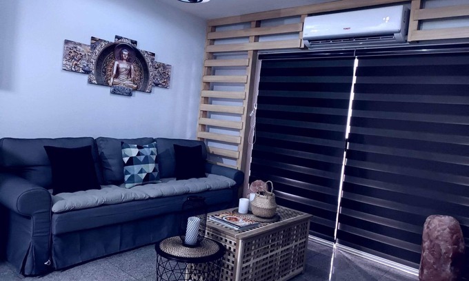 Bacoor City Condominio | 3 bedroom condo in a resort type community