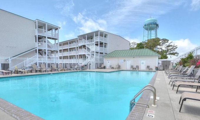 Long Beach Apartamento | 3 Bedroom Condo, Ocean Views & Short Walk to Beach!