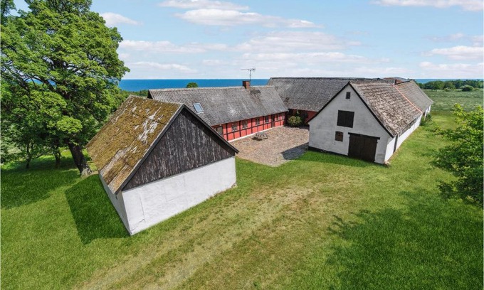 Østermarie Casa | 3 Bedroom Cozy Home In Østermarie