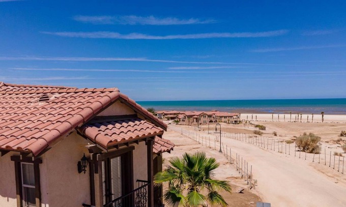Rancho El Dorado Condominio | 3-Bedroom El Dorado Ranch San Felipe Rental with Beach View