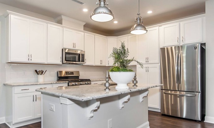 Umstead Casa | 3 Bedroom Fully Furnished House With Easy Access to Durham, Raleigh & Cary