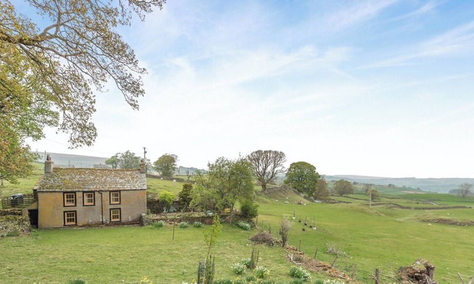 Penrith Cabaña | 3 bedroom accommodation in Bampton near Penrith