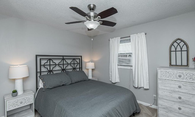 Rochester Apartamento | 3 Bedroom Haven of Rest-5 Minutes from Mayo Clinic!