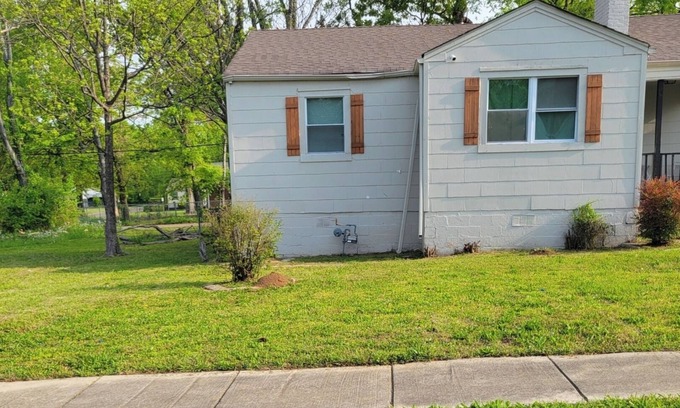 Birmingham Casa | 3-bedroom house in awesome Birmingham with AC, WiFi