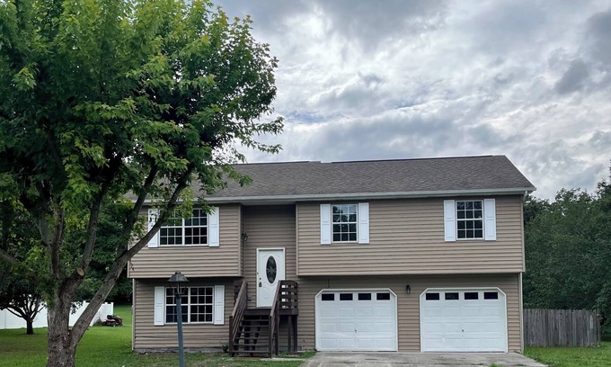 Ringgold Casa | 3-bedroom house in beautiful Ringgold with WiFi, AC. Start your getaway now