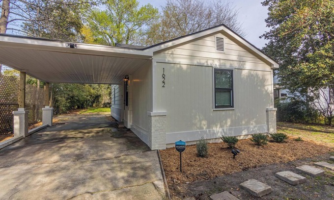Augusta Casa | 3-bedroom house in charming Augusta with WiFi, AC