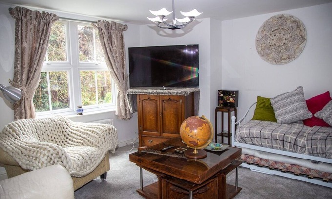 Rochester Casa | 3 Bedroom house in Rochester
