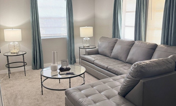 Palatka Casa | 3-bedroom house in tranquil Palatka with AC and High-Speed Internet