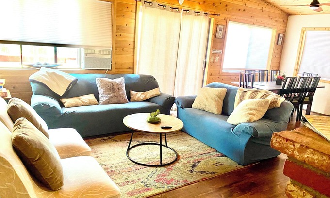 Frazier Park Casa | 3-bedroom house in Peaceful Frazier Park with AC, WiFi